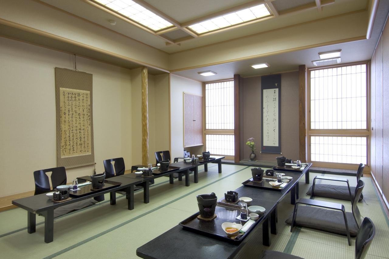 Moriaki Ryokan Shibukawa Buitenkant foto